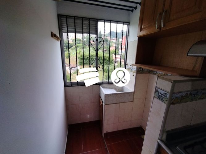 Apartamento de 3 alcobas en venta en Loma De La Doctora, Sabaneta, 55 m² · foto 7 de 17