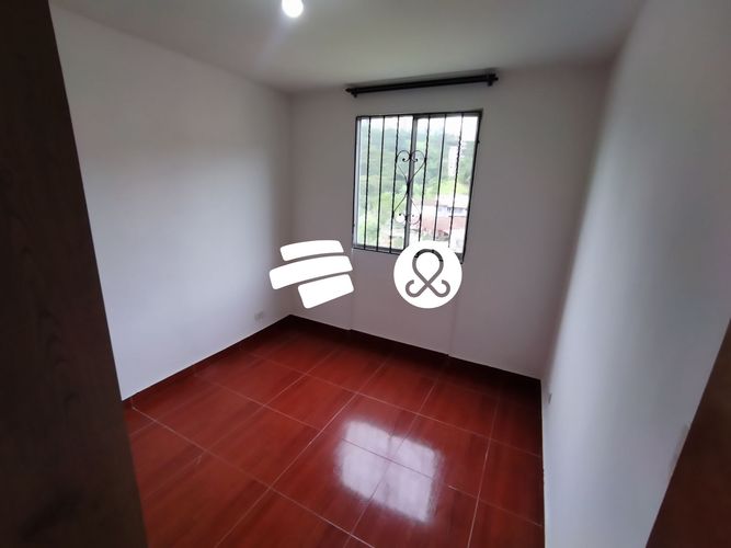 Apartamento de 3 alcobas en venta en Loma De La Doctora, Sabaneta, 55 m² · foto 11 de 17