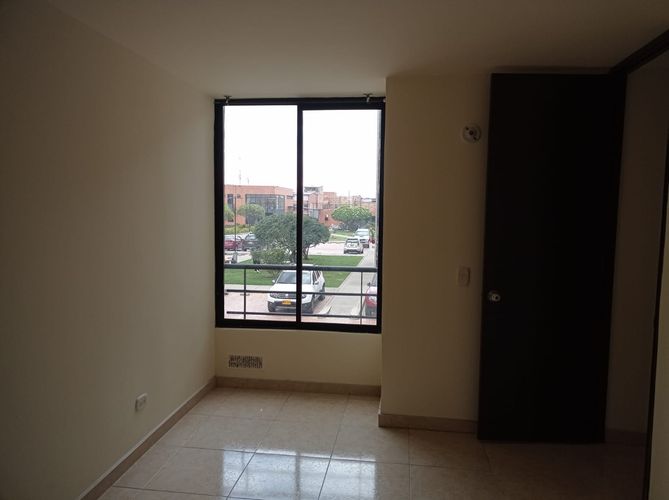 Apartamento de 3 alcobas en venta en Centro, Funza, 63 m² · foto 11 de 16