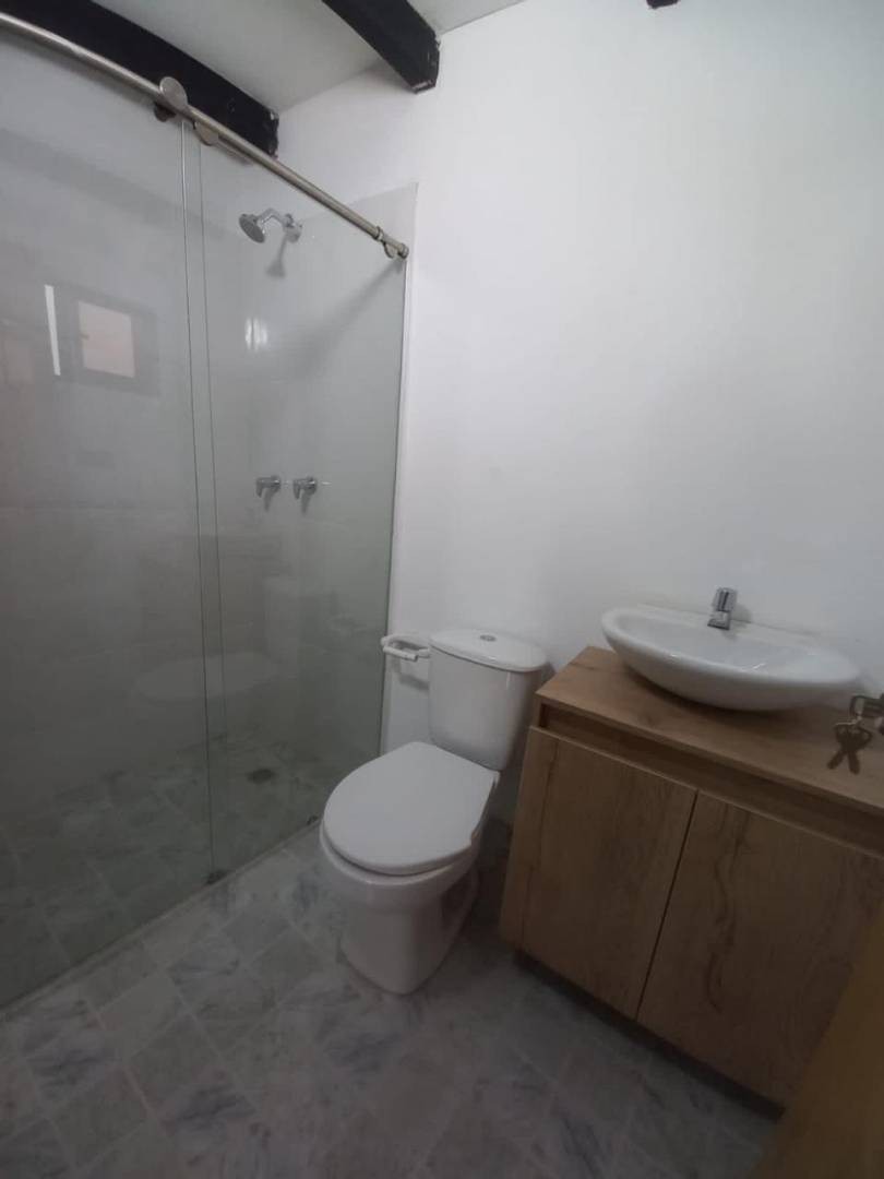Apartaestudio en arriendo en Barrio Cristóbal, Medellín · foto 13 de 13