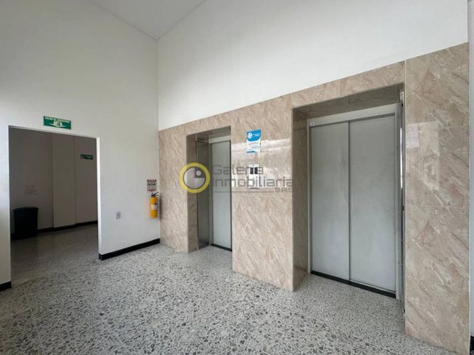Oficina en arriendo en Centro, Bucaramanga, 38 m² · foto 2 de 9