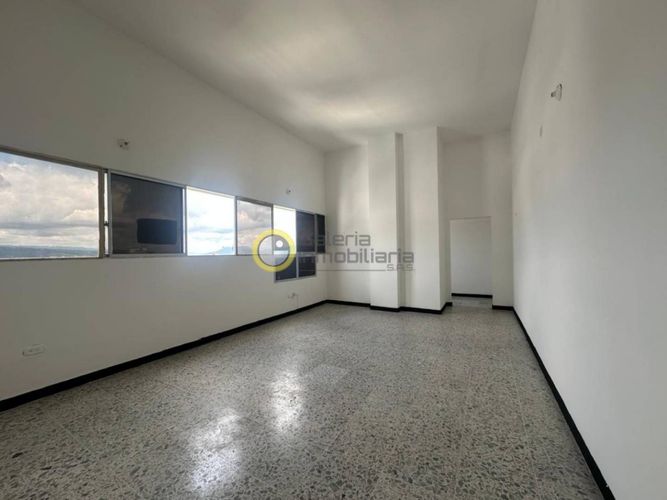 Oficina en arriendo en Centro, Bucaramanga, 38 m² · foto 3 de 9