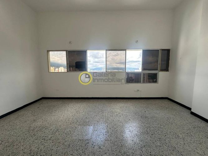 Oficina en arriendo en Centro, Bucaramanga, 38 m² · foto 4 de 9