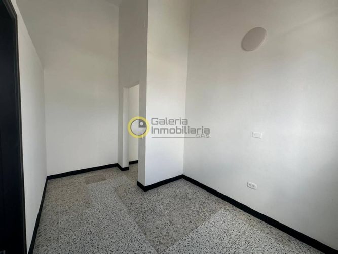 Oficina en arriendo en Centro, Bucaramanga, 38 m² · foto 7 de 9