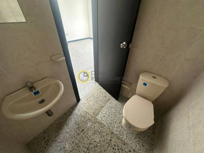 Oficina en arriendo en Centro, Bucaramanga, 29 m² · foto 9 de 9