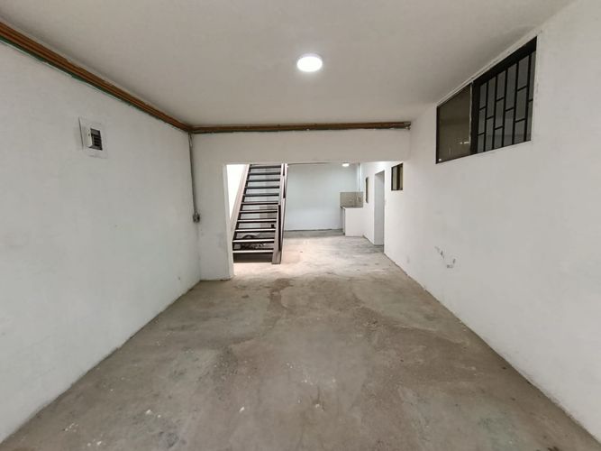Bodega en arriendo en El Chagualo, Medellín, 260 m² · foto 7 de 20