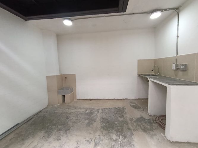 Bodega en arriendo en El Chagualo, Medellín, 260 m² · foto 8 de 20