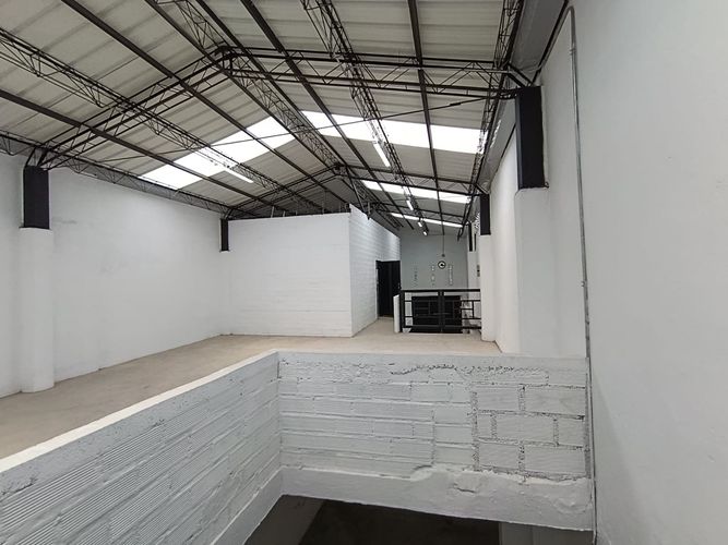 Bodega en arriendo en El Chagualo, Medellín, 260 m² · foto 11 de 20