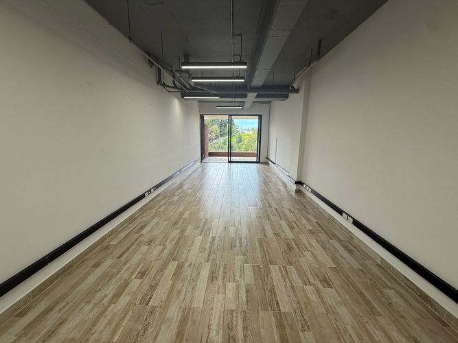 Oficina en arriendo en Las Palmas, Envigado, 65 m² · foto 5 de 13
