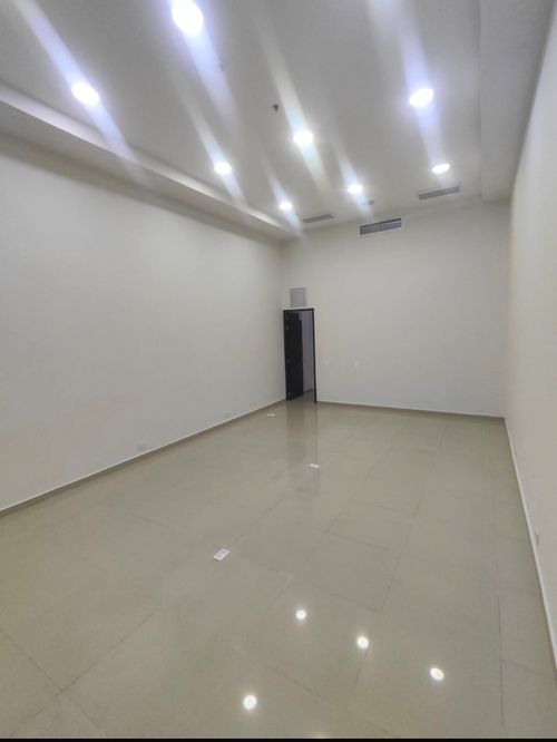 Local en arriendo en Unicentro Palmira, Palmira, 42 m² · foto 3 de 9