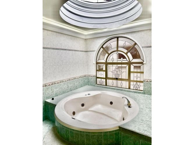 Casa de 5 alcobas en venta en El Poblado, Medellín, 265 m² · foto 12 de 15