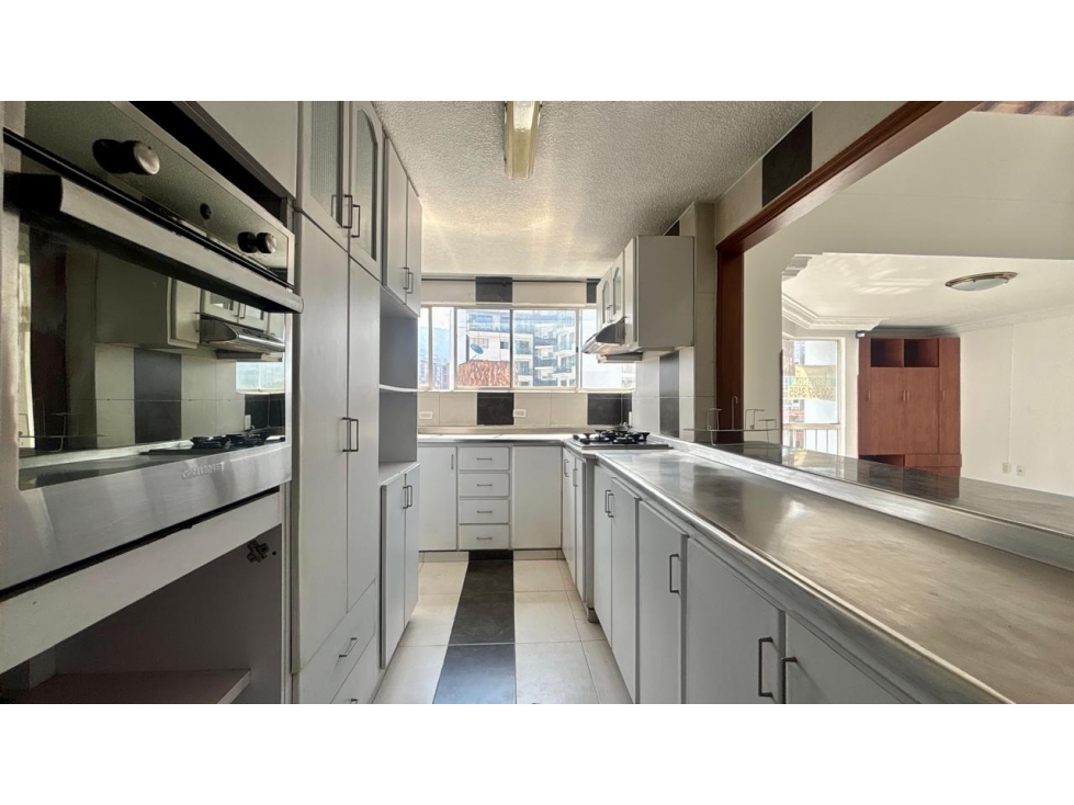 Apartamento en venta en Nuevo Sotomayor, Bucaramanga · foto 3 de 21