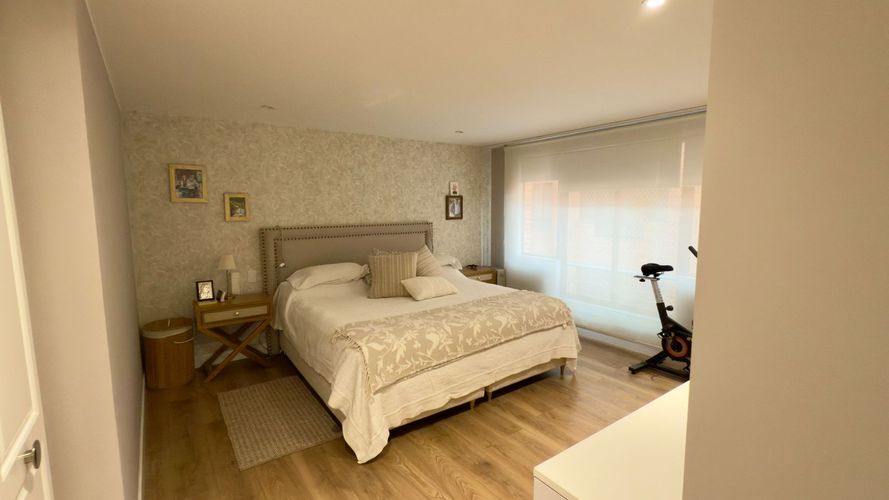 Apartamento de 3 alcobas en venta en Chico, Bogotá, 183 m² · foto 14 de 20