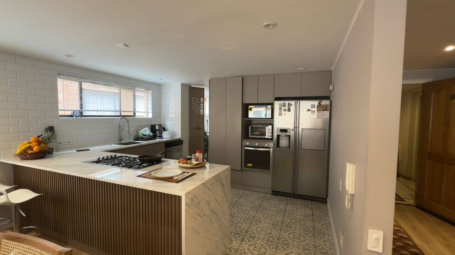 Apartamento de 3 alcobas en venta en Chico, Bogotá, 183 m² · foto 7 de 20
