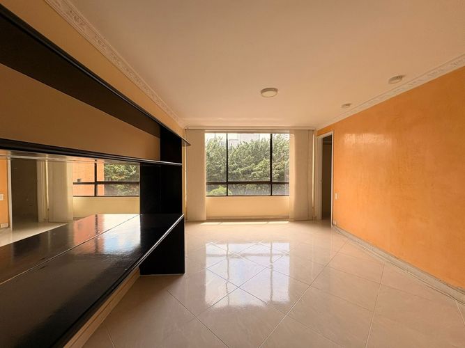 Apartamento de 3 alcobas en venta en El Poblado, Medellín, 116 m² · foto 3 de 14