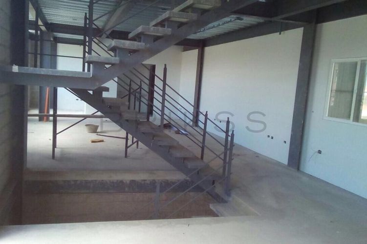 Bodega en venta en San Jose De Los Nogales, Chía, 615 m² · foto 4 de 10