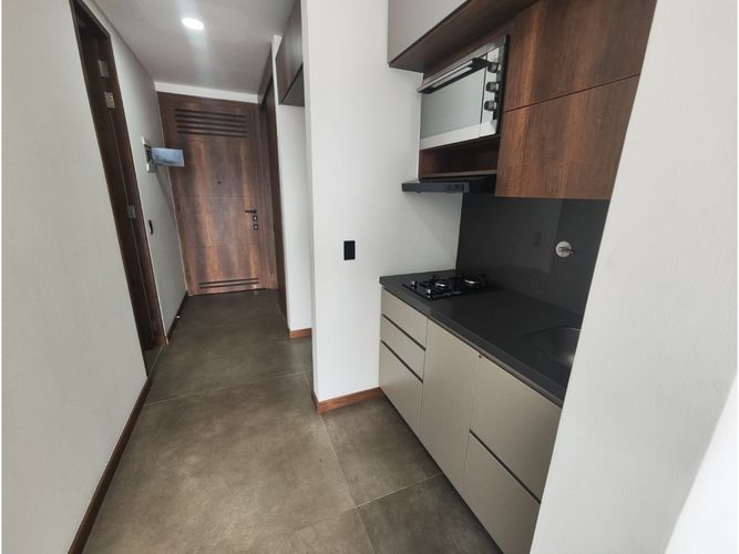 Apartaestudio en venta en El Poblado, Medellín, 47 m² · foto 6 de 18