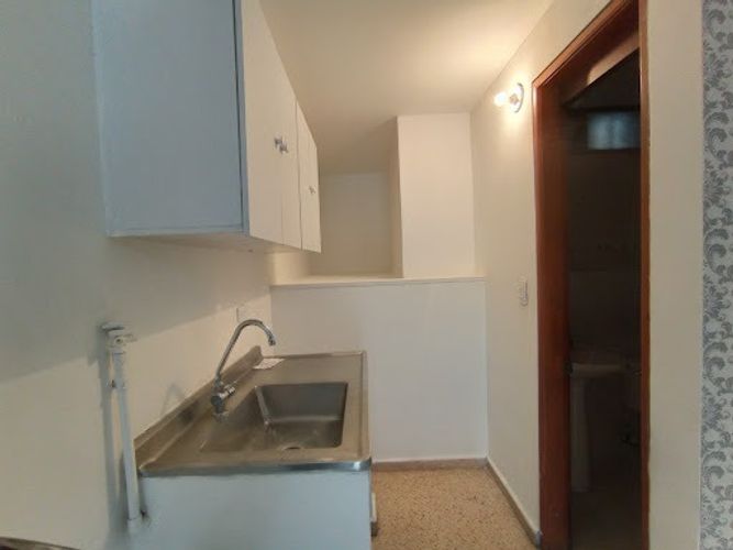 Local en arriendo en Camino Verde, Envigado, 20 m² · foto 7 de 14