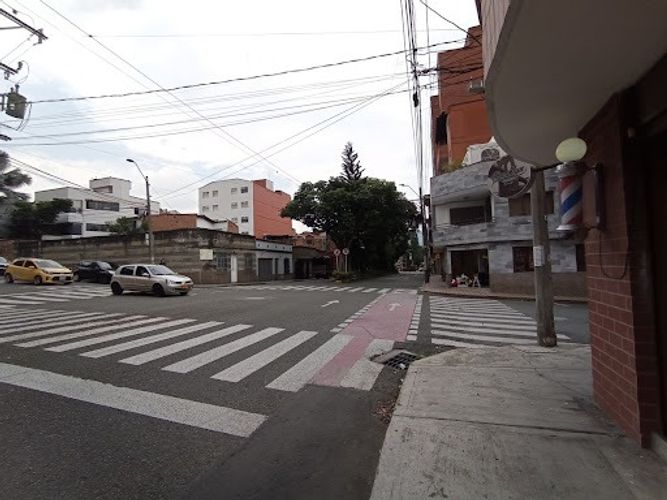 Local en arriendo en Camino Verde, Envigado, 20 m² · foto 13 de 14