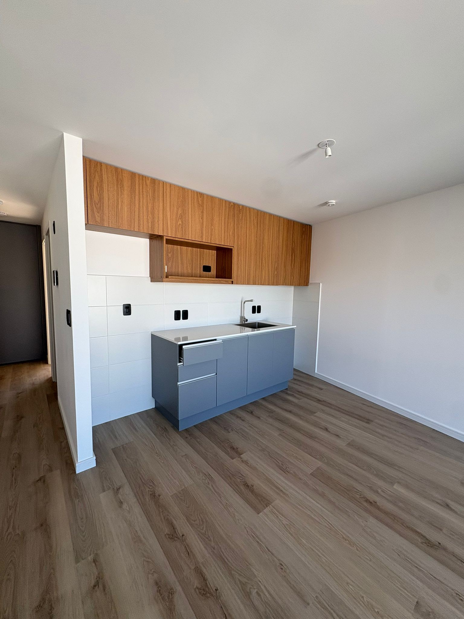 Exclusivos Monoambientes a Estrenar en Edificio Olímpicos, La Blanqueada: Un Oasis Urbano de Lujo y Confort, Inversión Inteligente y Estilo de Vida Moderno. – pohled 2