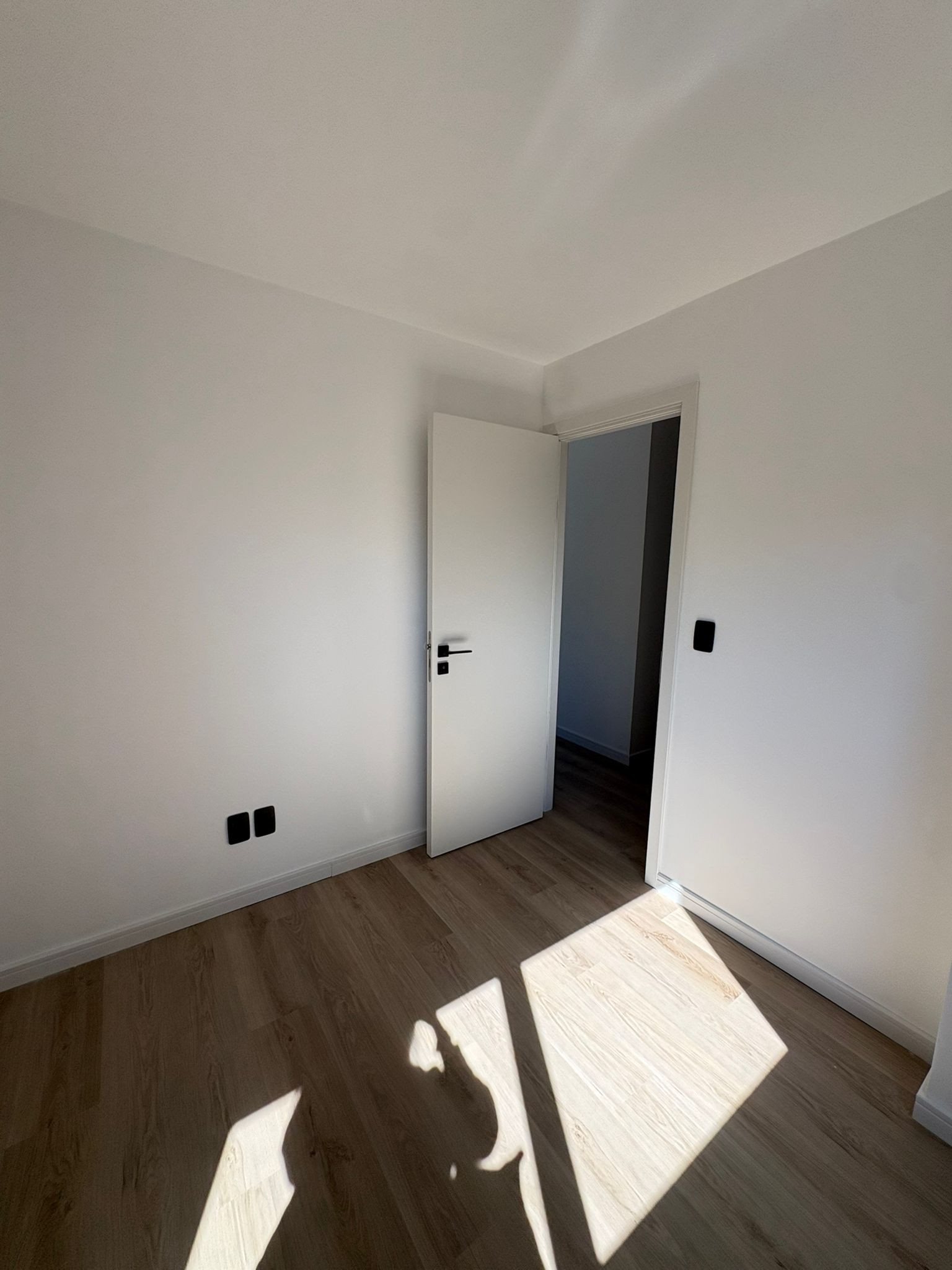 Exclusivos Monoambientes a Estrenar en Edificio Olímpicos, La Blanqueada: Un Oasis Urbano de Lujo y Confort, Inversión Inteligente y Estilo de Vida Moderno. – pohled 4