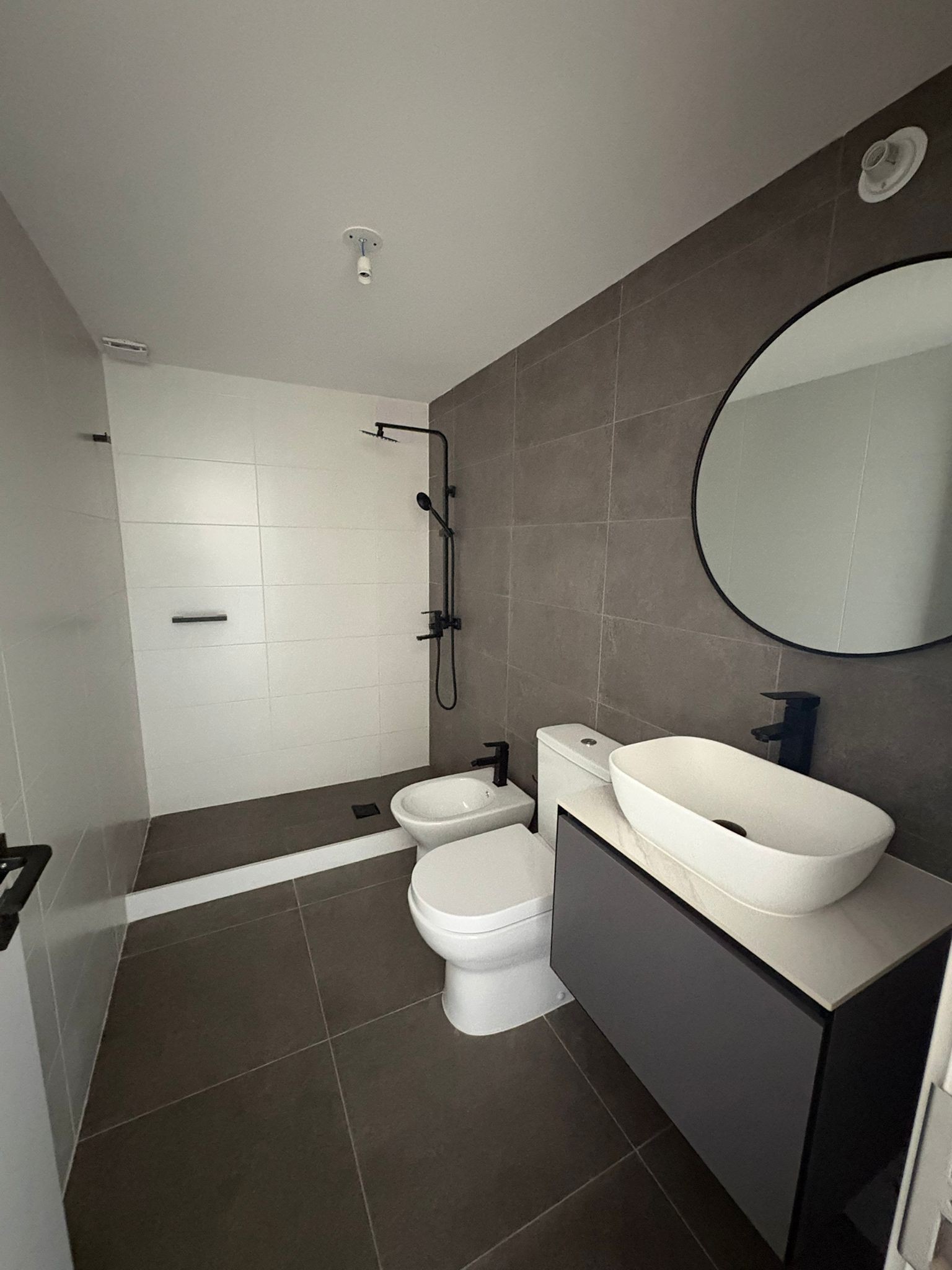 Exclusivos Monoambientes a Estrenar en Edificio Olímpicos, La Blanqueada: Un Oasis Urbano de Lujo y Confort, Inversión Inteligente y Estilo de Vida Moderno. – další