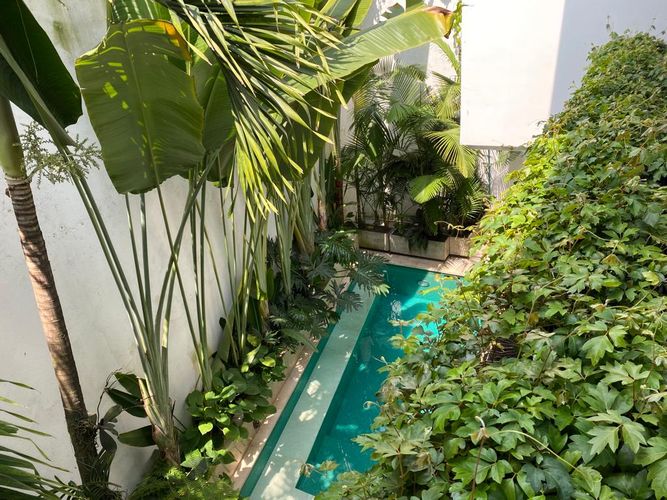 Casa de 5 alcobas en venta en Santa Rita, Cali, 585 m² · foto 3 de 16