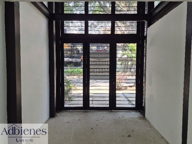 Local en arriendo en Laureles, Medellín, 220 m² · foto 4 de 15