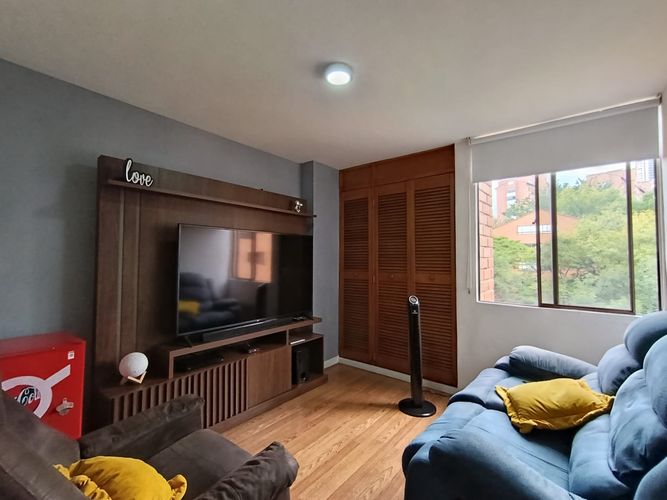 Apartamento de 3 alcobas en arriendo en Urbanización Las Cumbres, Medellín, 101 m² · foto 16 de 17