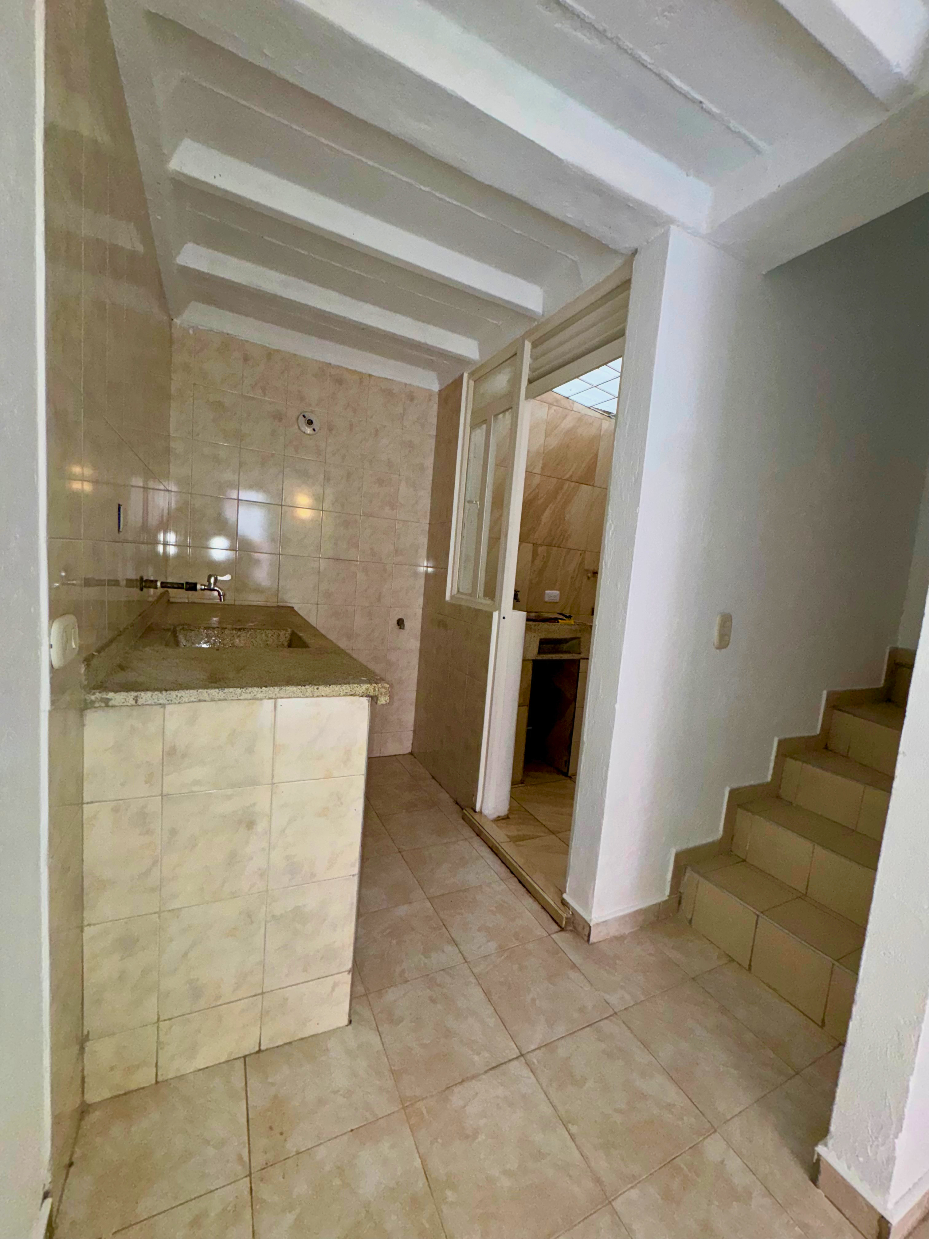 Casa en venta en Los Laureles Ii, Bogotá · foto 9 de 15