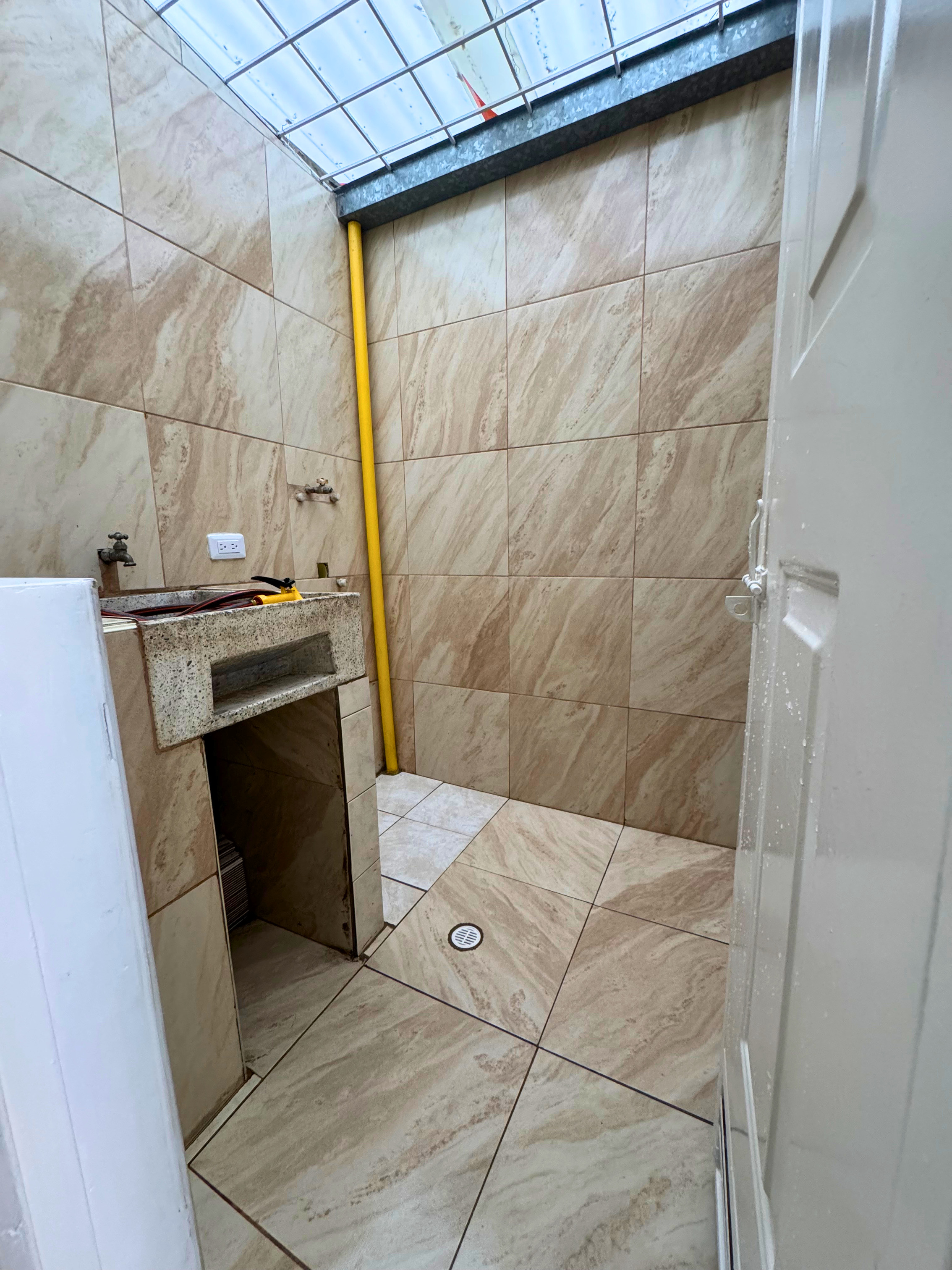 Casa en venta en Los Laureles Ii, Bogotá · foto 10 de 15
