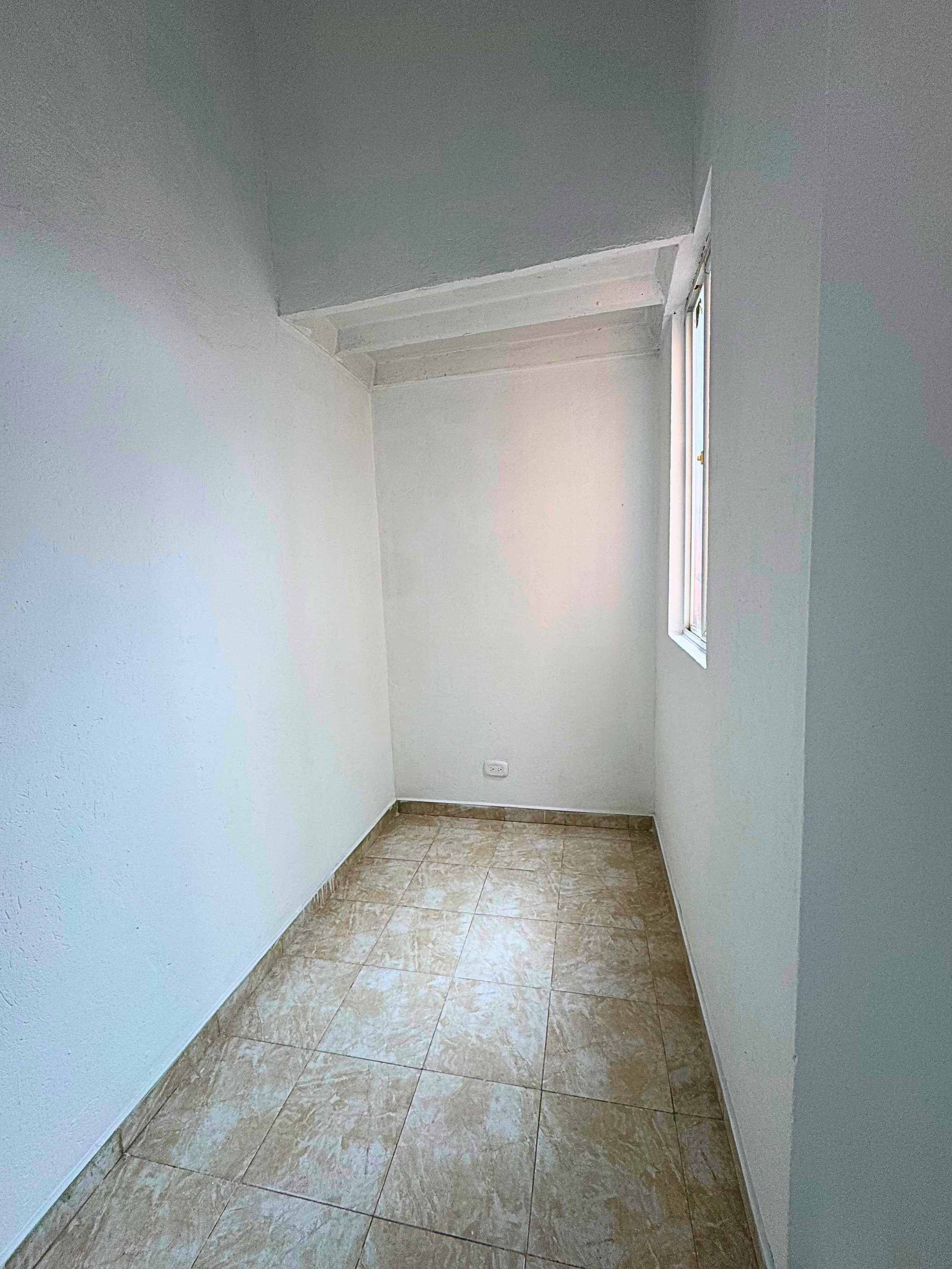Casa en venta en Los Laureles Ii, Bogotá · foto 14 de 15