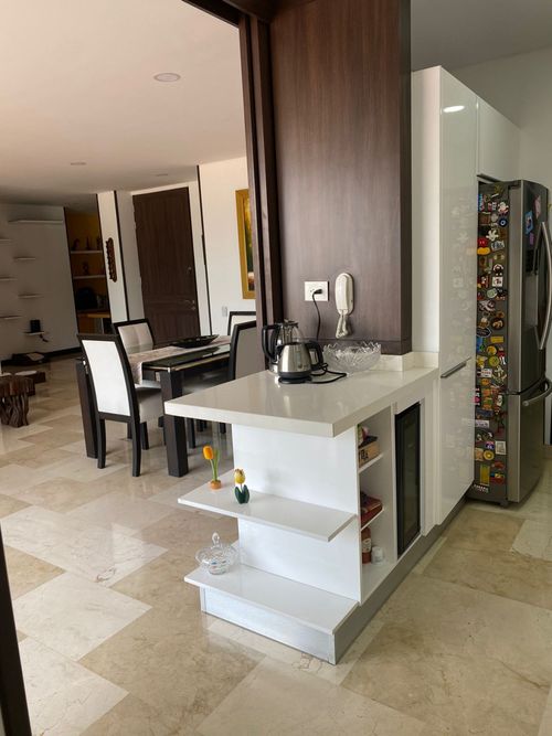 Apartamento de 3 alcobas en venta en Santa Teresita, Cali, 157 m² · foto 2 de 10