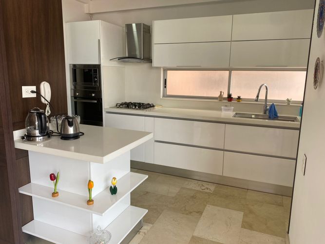 Apartamento de 3 alcobas en venta en Santa Teresita, Cali, 157 m² · foto 4 de 10