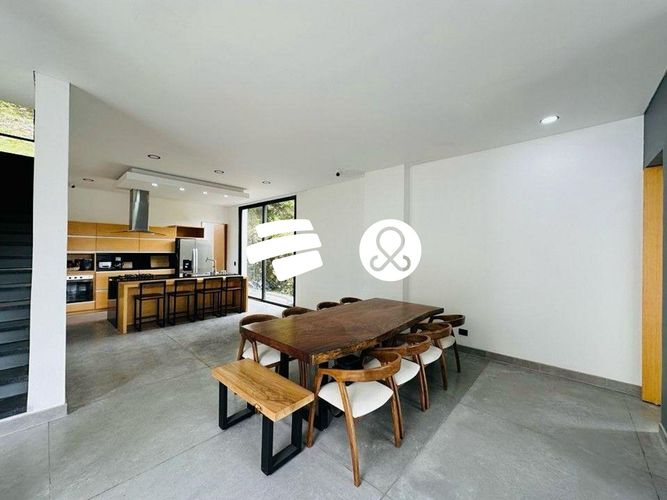 Casa de 4 alcobas en venta en Loma Del Escobero, El Retiro, 807 m² · foto 10 de 24