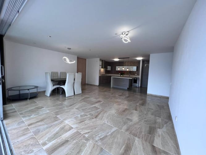 Apartamento de 3 alcobas en venta en Loma Del Esmeraldal, Envigado, 166 m² · foto 4 de 24