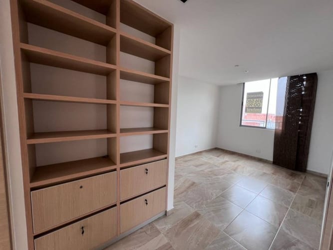 Apartamento de 3 alcobas en venta en Loma Del Esmeraldal, Envigado, 166 m² · foto 10 de 24