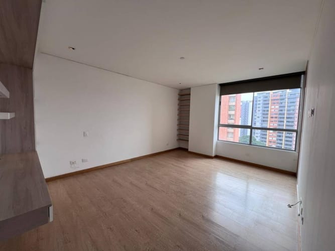 Apartamento de 3 alcobas en venta en Loma Del Esmeraldal, Envigado, 166 m² · foto 14 de 24