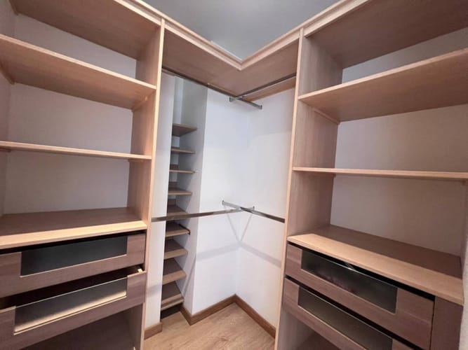 Apartamento de 3 alcobas en venta en Loma Del Esmeraldal, Envigado, 166 m² · foto 16 de 24