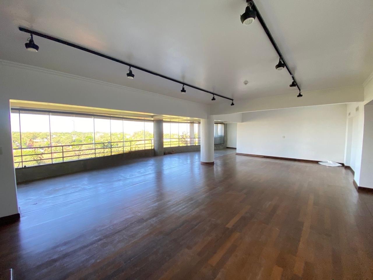 Departamento en alquiler con baja de precio en Las Lomas