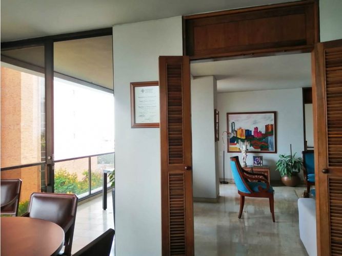 Apartamento de 3 alcobas en venta en La Arboleda, Cali, 232 m² · foto 15 de 24
