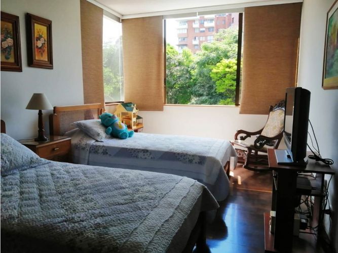 Apartamento de 3 alcobas en venta en La Arboleda, Cali, 232 m² · foto 18 de 24