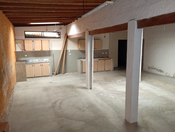 Oficina en arriendo en El Poblado, Medellín, 490 m² · foto 2 de 15