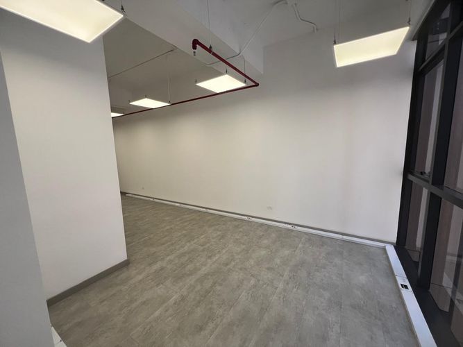 Oficina en arriendo en El Poblado, Medellín, 37 m² · foto 4 de 14