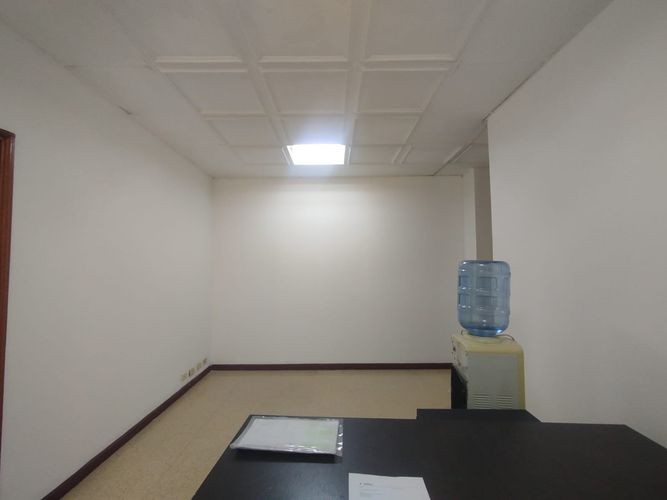 Oficina en arriendo en Primero De Febrero, Pereira, 40 m² · foto 2 de 12