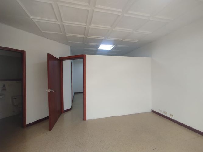 Oficina en arriendo en Primero De Febrero, Pereira, 40 m² · foto 12 de 12