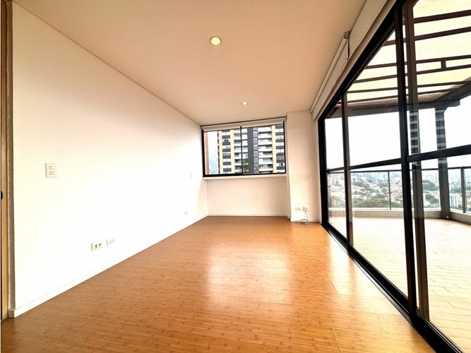Apartamento de 2 alcobas en arriendo en Loma De Las Brujas, Envigado, 90 m² · foto 7 de 14