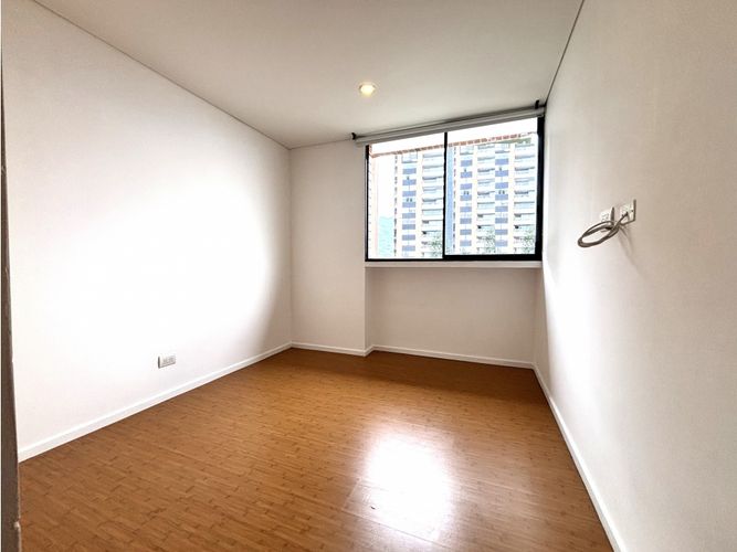 Apartamento de 2 alcobas en arriendo en Loma De Las Brujas, Envigado, 90 m² · foto 12 de 14