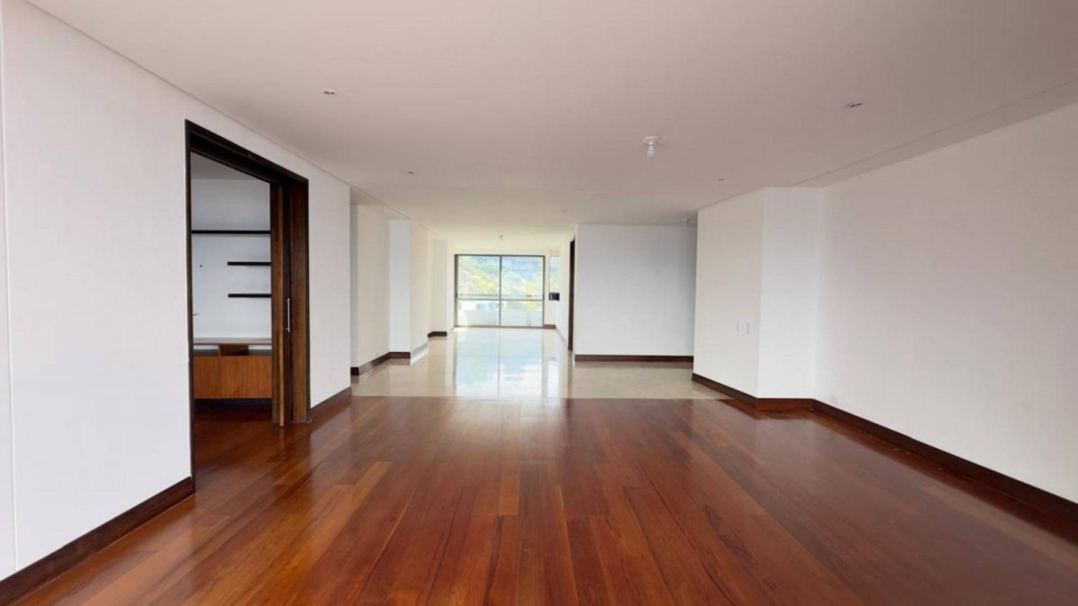 Apartamento en arriendo en La Calera, Medellín · foto 3 de 24