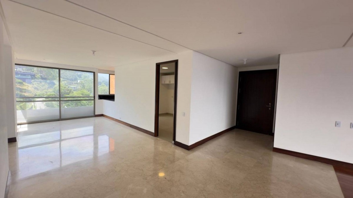 Apartamento en arriendo en La Calera, Medellín · foto 4 de 24
